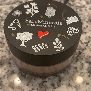 Bare minerals- mineral veil